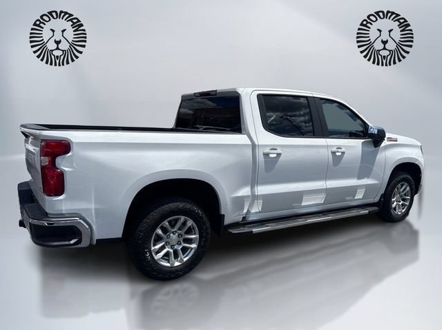 Used 2023 Chevrolet Silverado 1500 LT AWD/4WD image 6