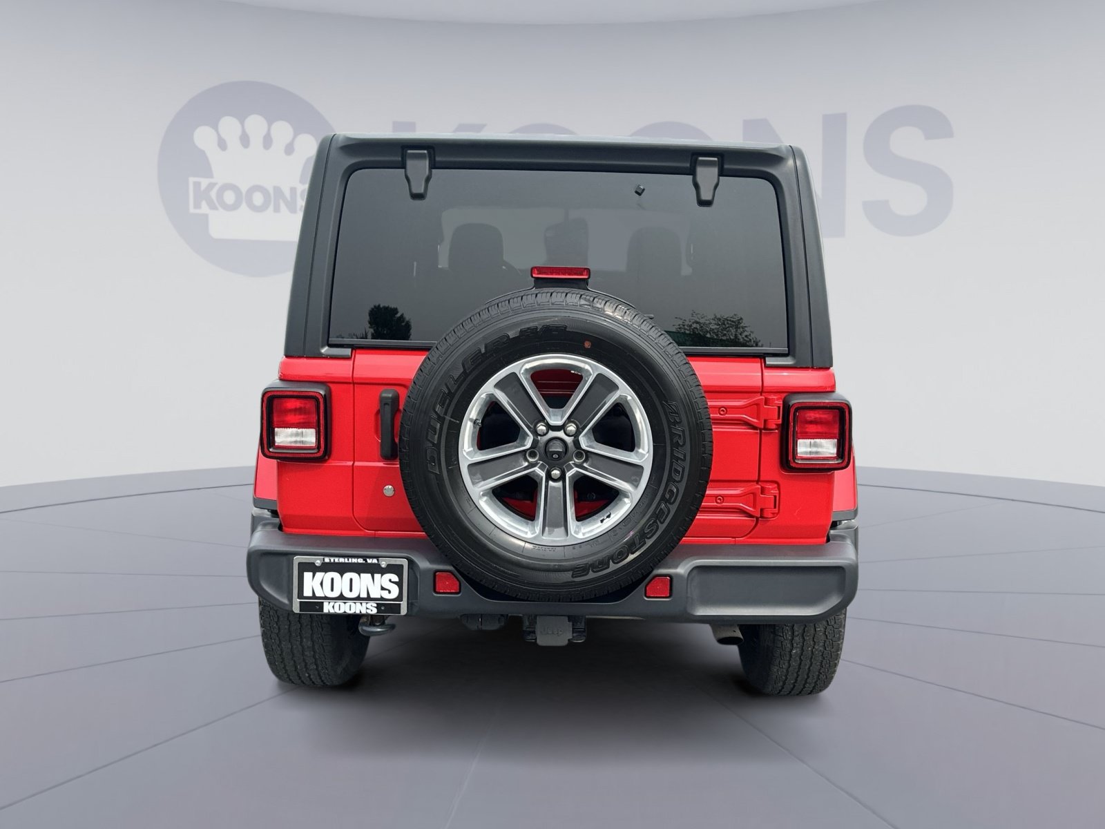 Used 2018 Jeep Wrangler Unlimited Sahara AWD/4WD image 10