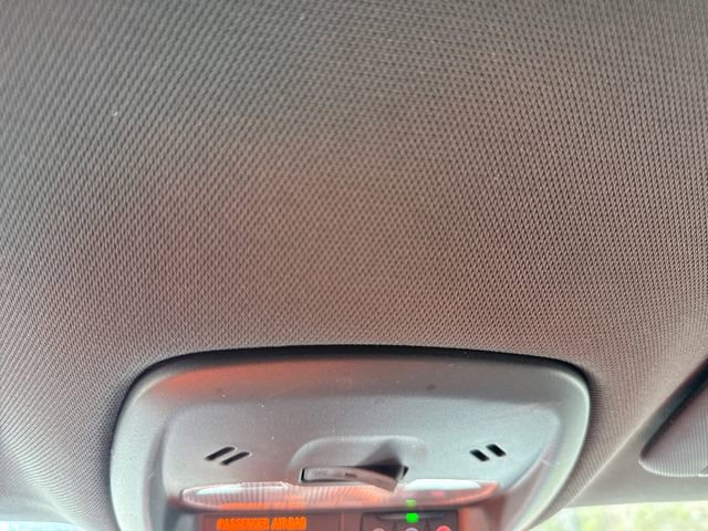 Used 2024 Chevrolet Trax RS FWD image 27