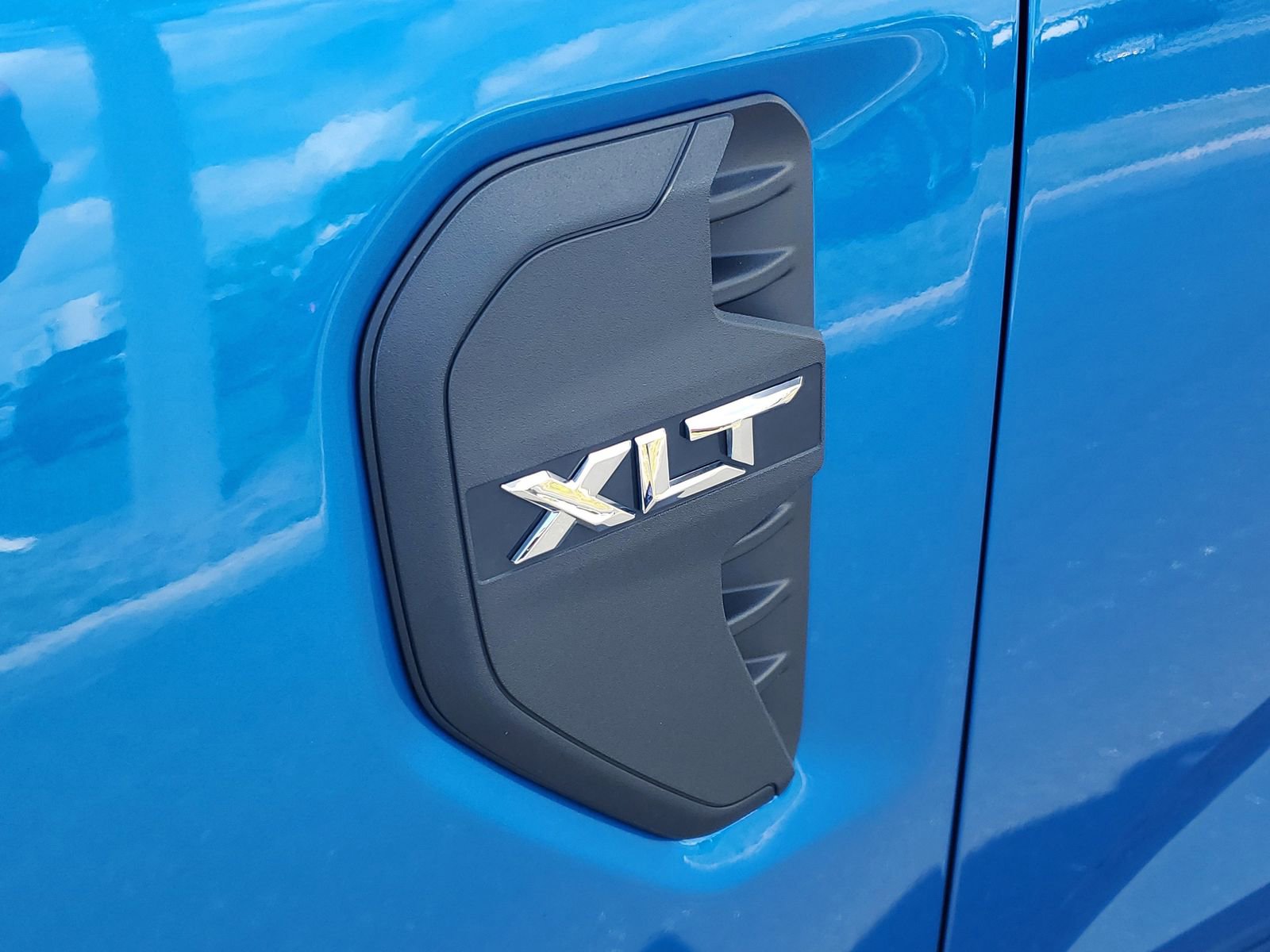 Certified 2024 Ford Ranger XLT w/ Equipment Group 301A High AWD/4WD image 7