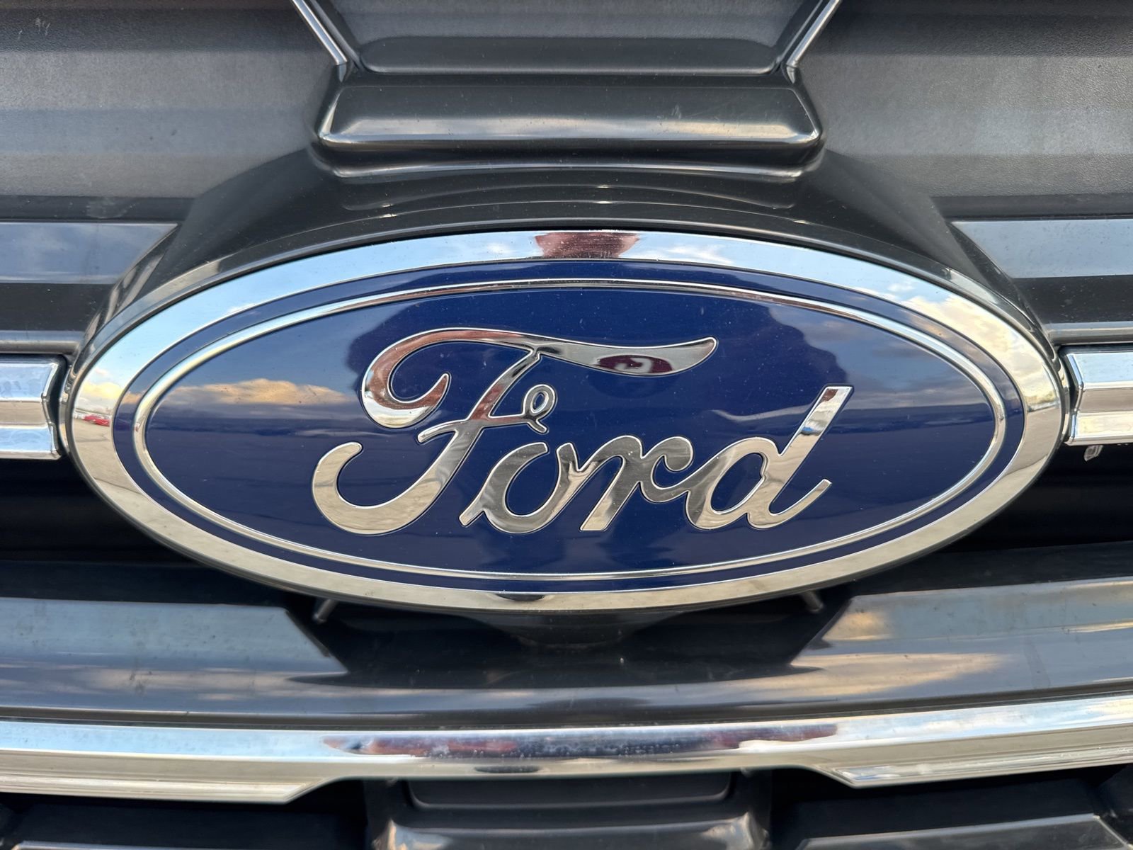 Certified 2025 Ford Explorer Active w/ Active Comfort Package image 14