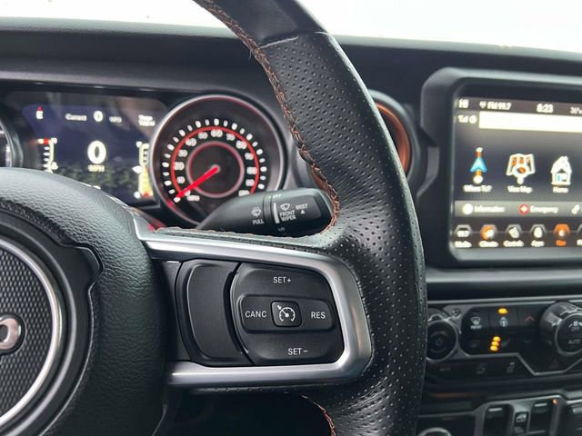 Used 2022 Jeep Gladiator Mojave w/ Cold Weather Group image 18