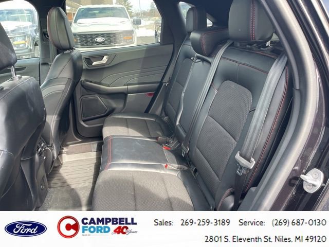 Certified 2023 Ford Escape ST-Line w/ Tech Pack #1 AWD/4WD image 32