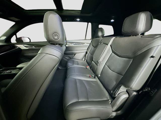 Used 2023 Cadillac XT6 Premium Luxury AWD/4WD image 14