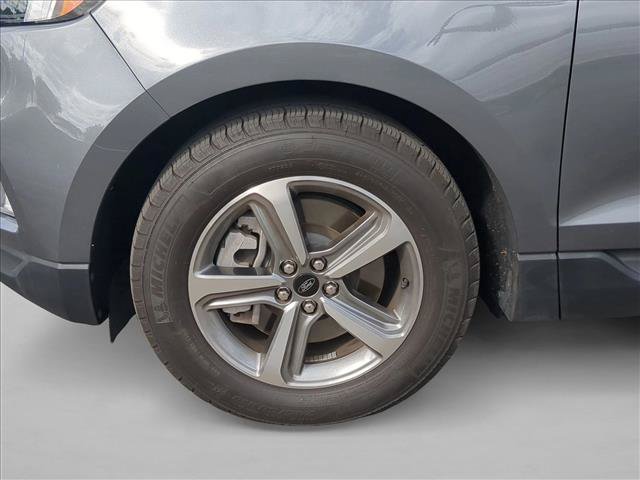 Certified 2024 Ford Edge SEL w/ Convenience Package AWD/4WD image 24