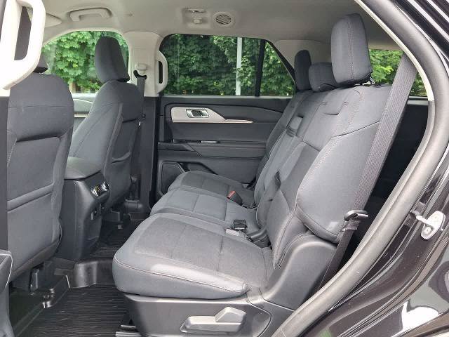 Certified 2025 Ford Explorer Active AWD/4WD image 26