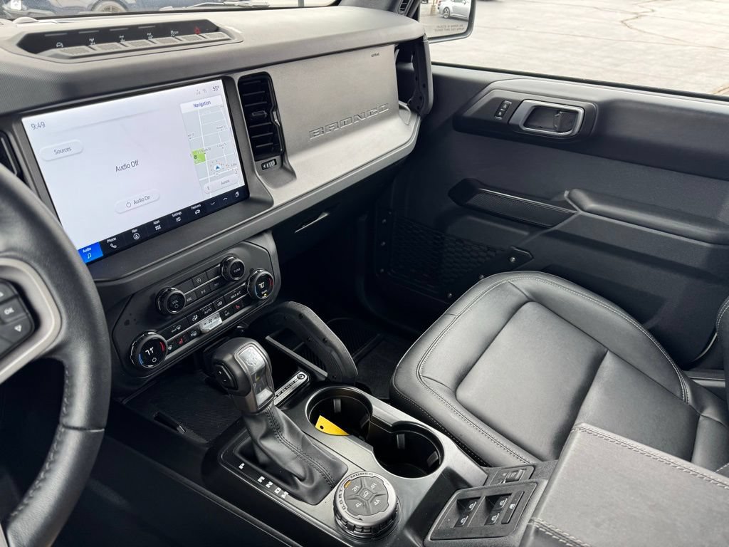 Certified 2025 Ford Bronco Badlands AWD/4WD image 13