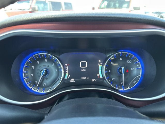 Used 2019 Chrysler Pacifica Limited FWD image 17