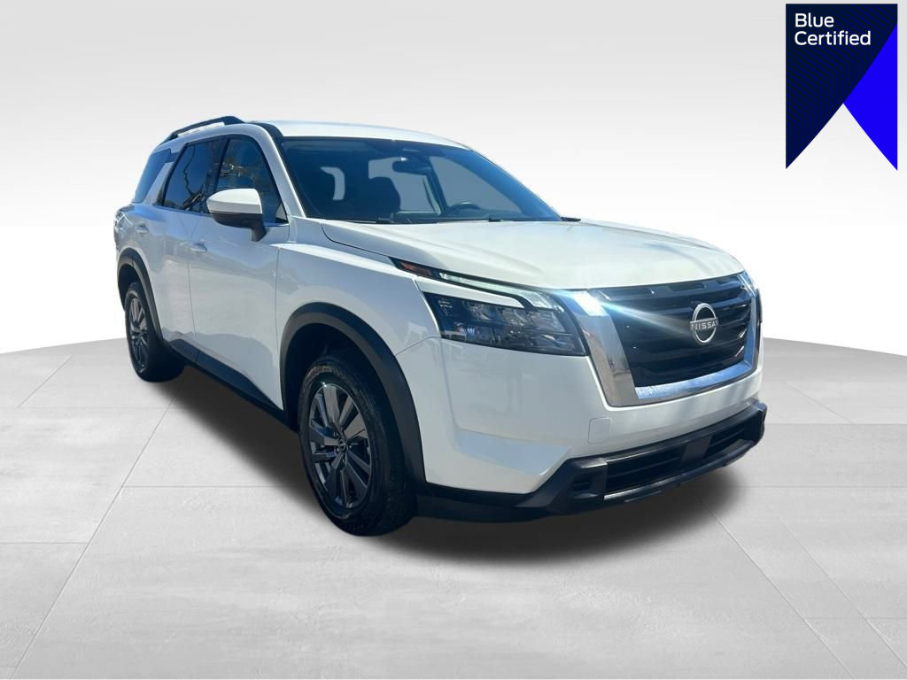 Used 2025 Nissan Pathfinder SV