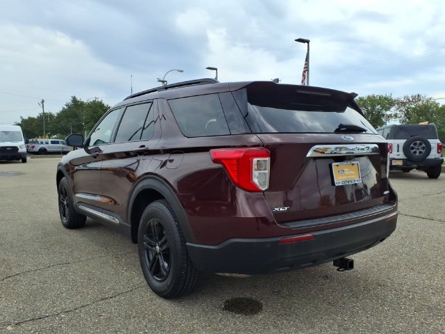 Certified 2022 Ford Explorer XLT AWD/4WD image 5