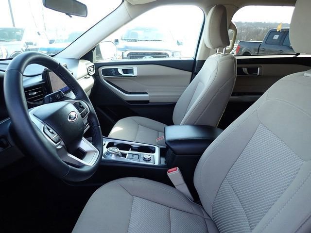 Certified 2023 Ford Explorer XLT image 15
