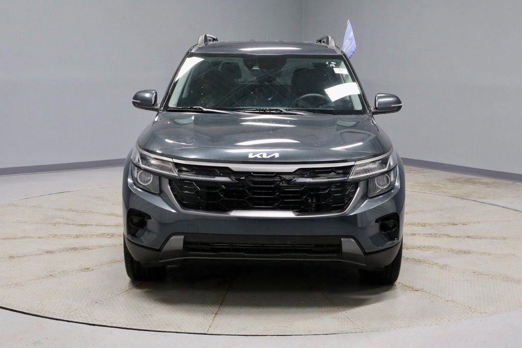 Used 2024 Kia Seltos X-Line image 8