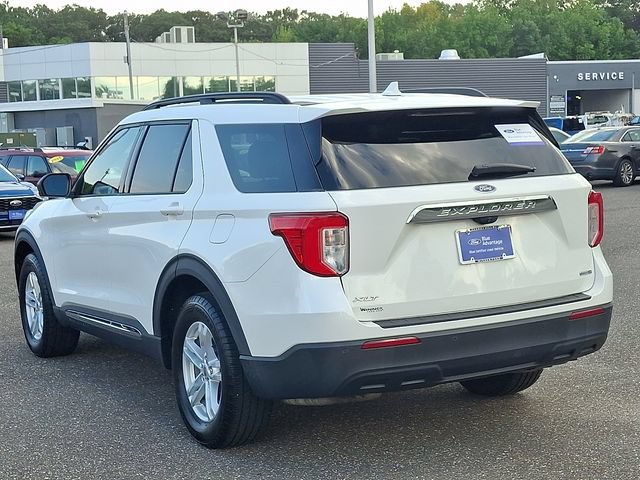 Certified 2020 Ford Explorer XLT w/ Comfort Package AWD/4WD image 4