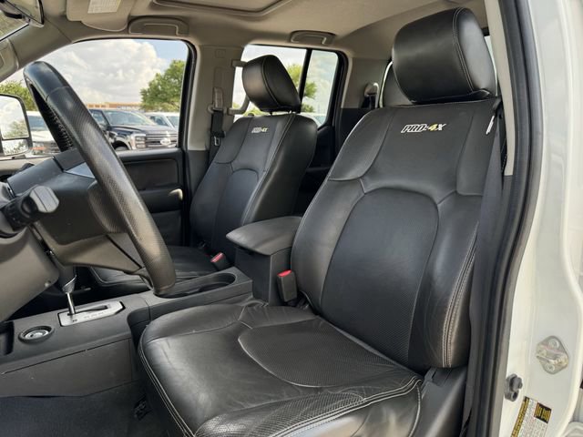 Used 2020 Nissan Frontier PRO-4X w/ Pro-4x Utility Package image 24