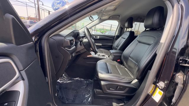 Certified 2023 Ford Explorer XLT w/ Equipment Group 202A AWD/4WD image 16