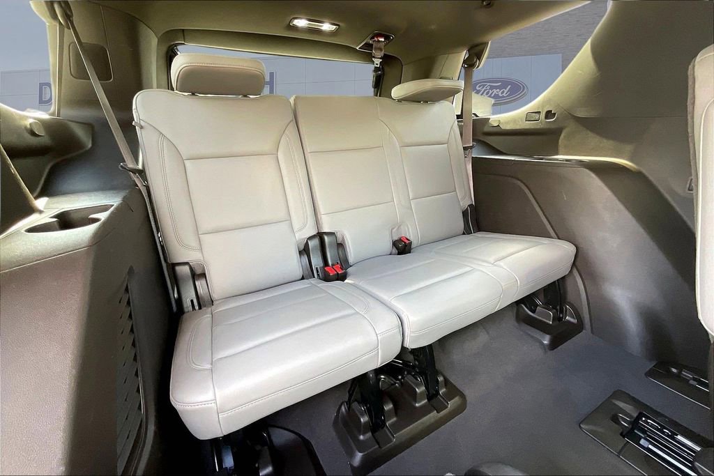 Used 2021 Chevrolet Tahoe LT w/ Luxury Package image 26