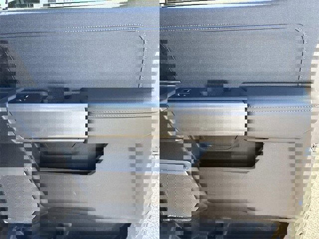 Certified 2024 Ford F250 Lariat w/ Lariat Ultimate Package image 20