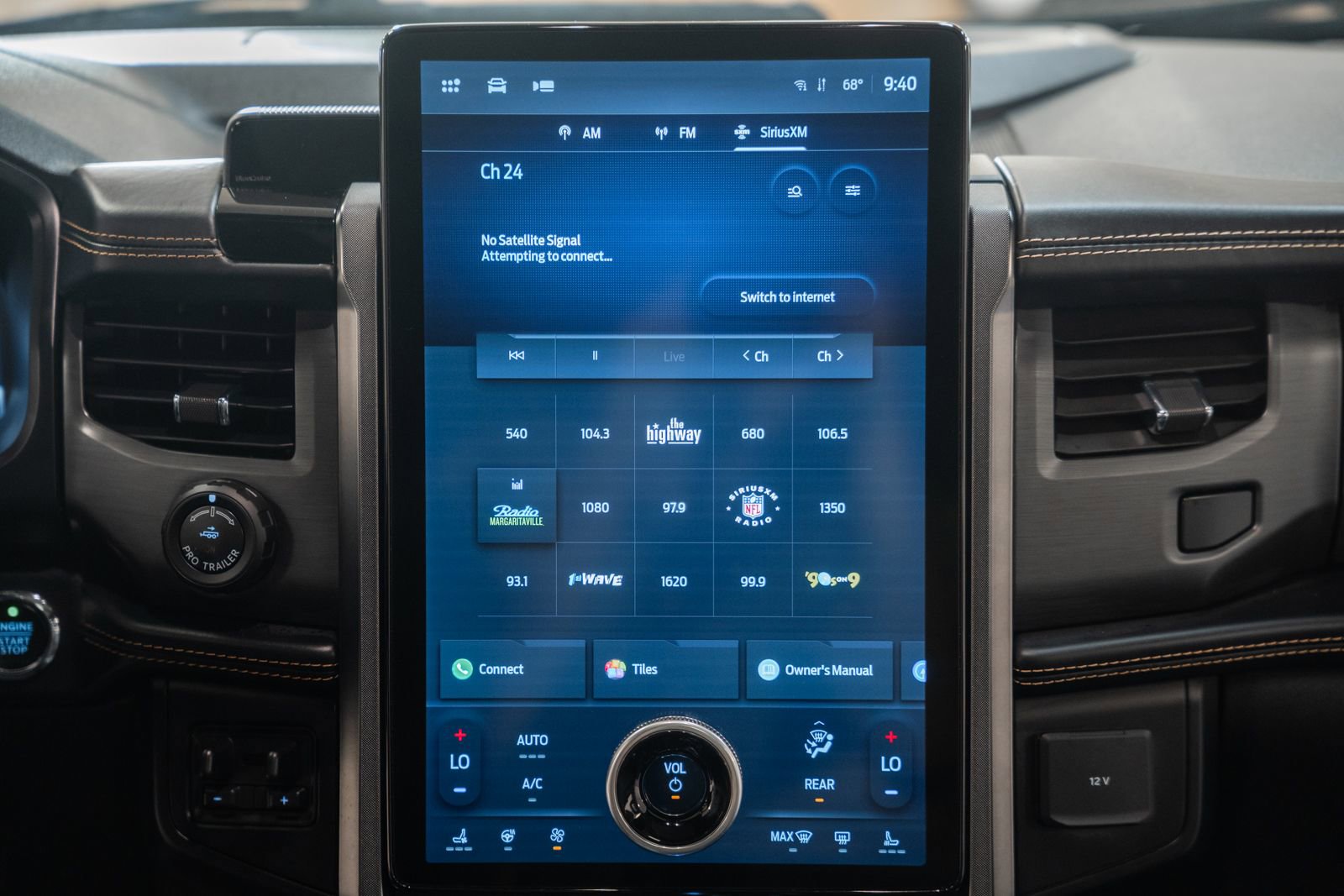 Certified 2023 Ford Expedition Platinum AWD/4WD image 25