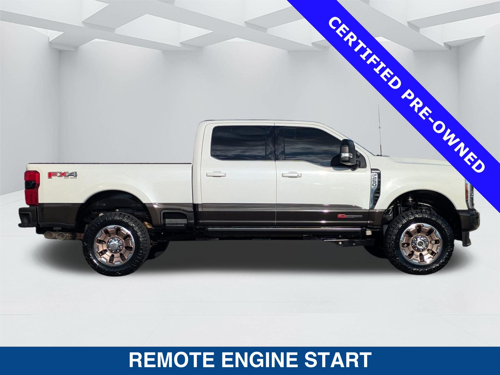 Certified 2025 Ford F250 King Ranch AWD/4WD image 4