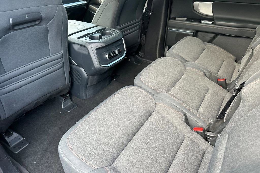 Certified 2025 Ford Expedition Max Active image 14