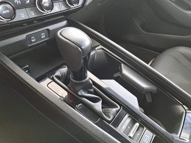 Used 2023 Honda Accord Sport image 13