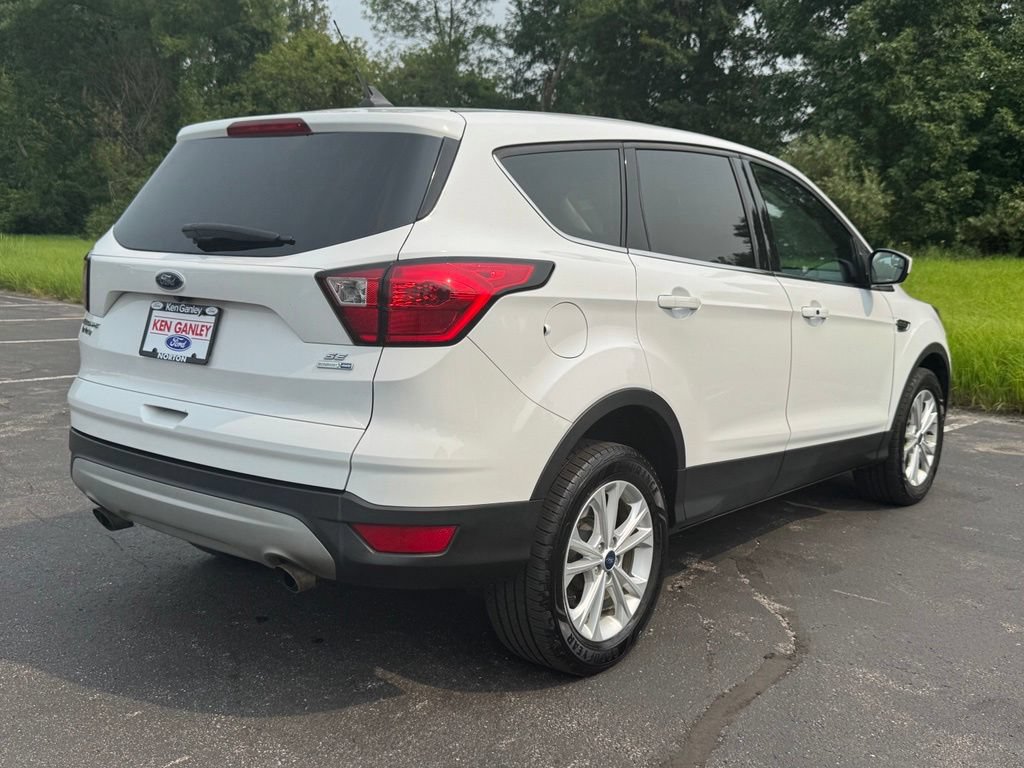 Certified 2019 Ford Escape SE AWD/4WD image 9