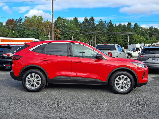 Certified 2024 Ford Escape Active AWD/4WD image 7