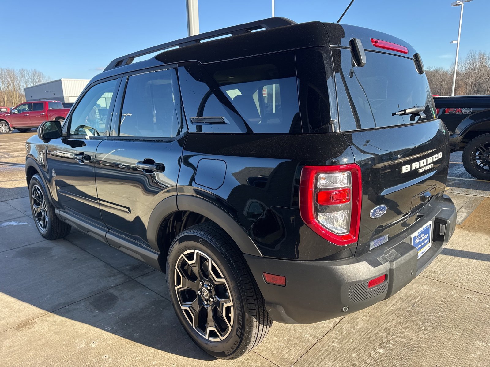 Certified 2025 Ford Bronco Sport Outer Banks w/ Outer Banks Tech Package+ image 6