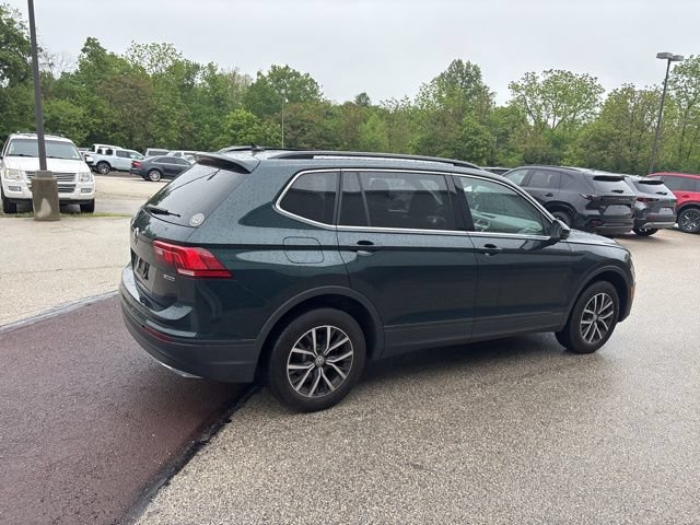 Used 2019 Volkswagen Tiguan SE w/ Panoramic Sunroof Package AWD/4WD image 26