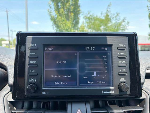 Used 2022 Toyota RAV4 LE FWD image 5