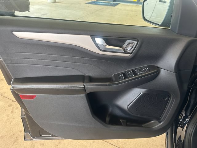 Certified 2022 Ford Escape SEL FWD image 22