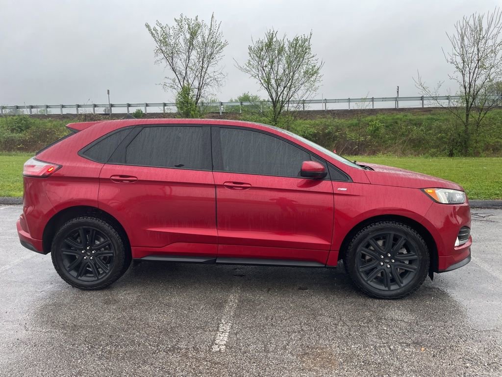 Certified 2022 Ford Edge ST-Line AWD/4WD image 5