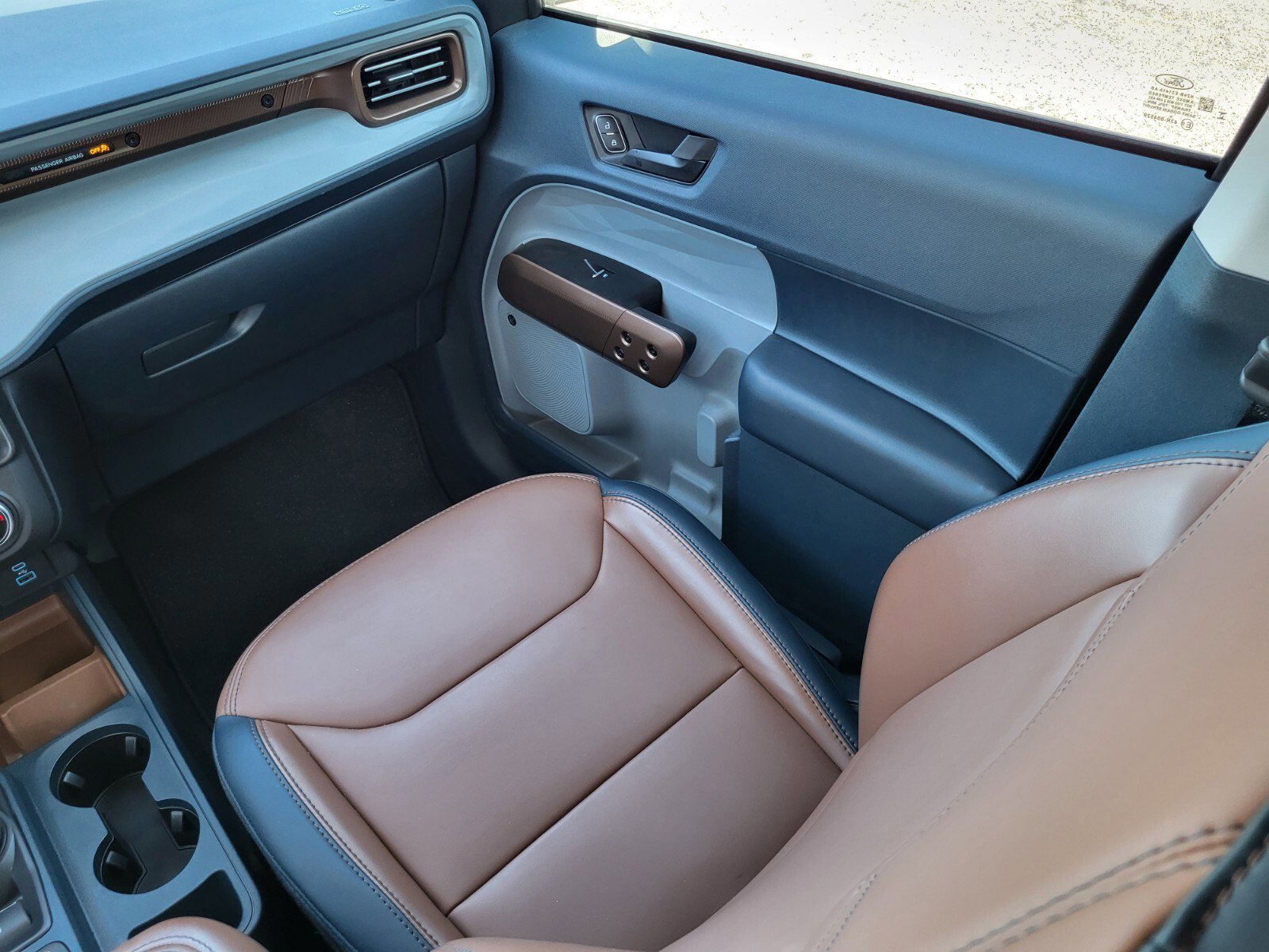 Certified 2024 Ford Maverick Lariat w/ FX4 Off-Road Package image 16