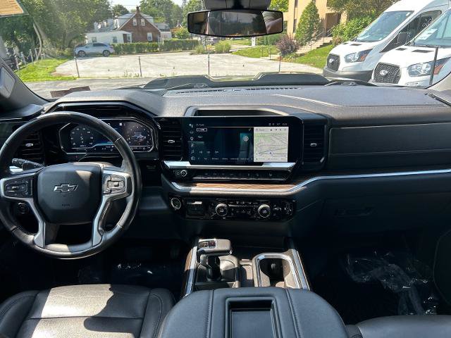 Used 2022 Chevrolet Silverado 1500 LT Trail Boss w/ LT Trail Boss Premium Package AWD/4WD image 5