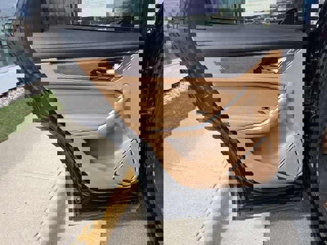 Used 2021 Jaguar F-PACE S image 17