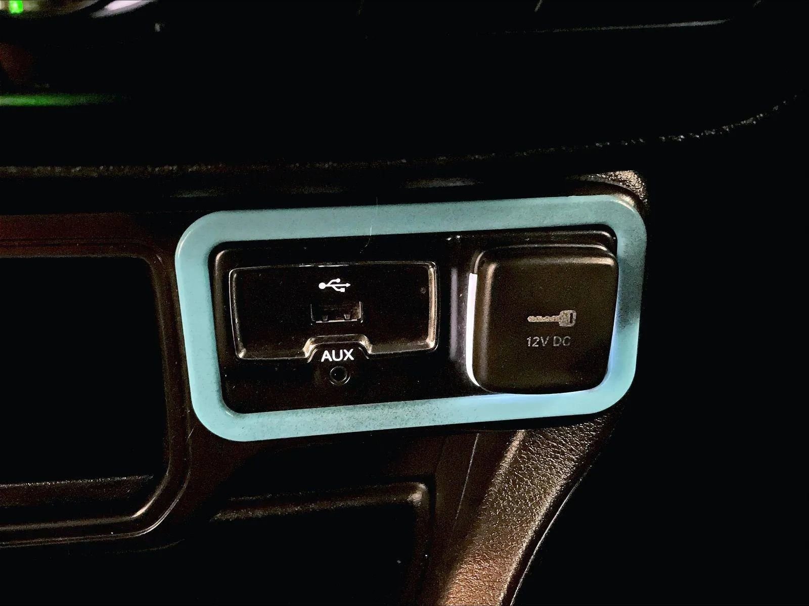 Used 2021 Jeep Renegade Latitude FWD image 31