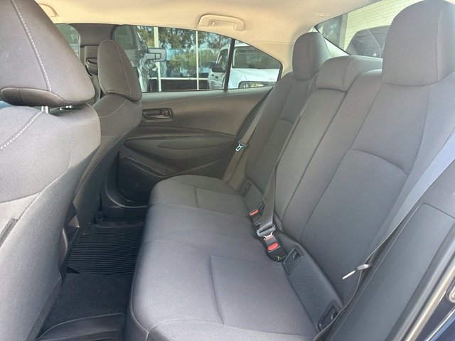 Used 2022 Toyota Corolla LE FWD image 15