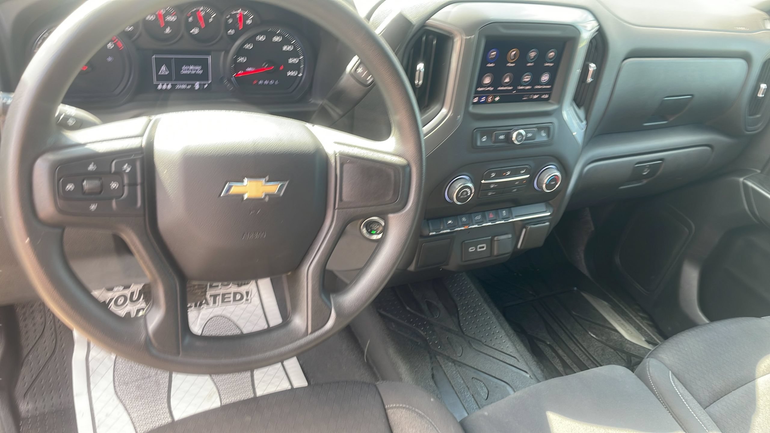Used 2024 Chevrolet Silverado 1500 Custom AWD/4WD image 17