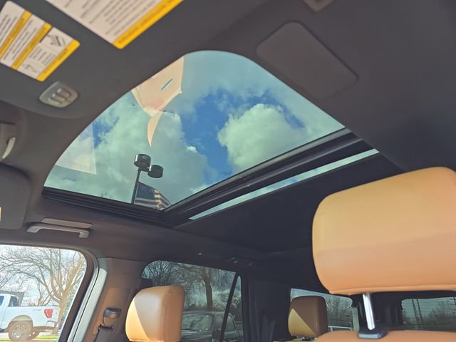 Certified 2024 Ford Expedition Max Platinum image 17