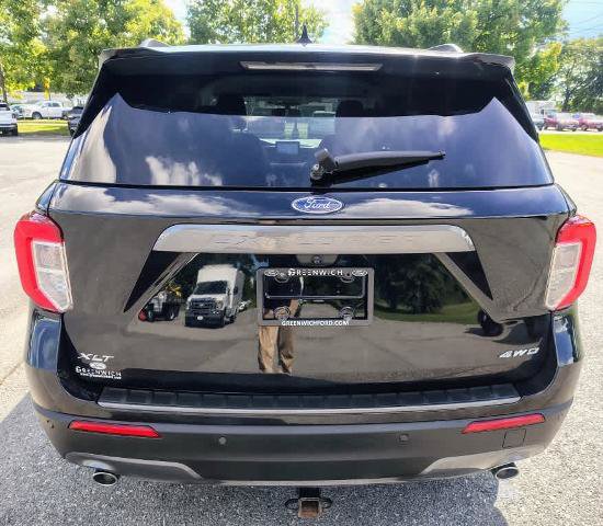 Certified 2021 Ford Explorer XLT w/ Equipment Group 202A AWD/4WD image 6