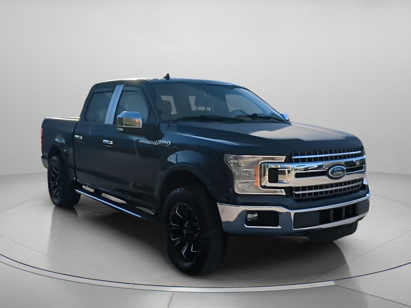 Certified 2019 Ford F150 XLT w/ Equipment Group 302A Luxury image 28