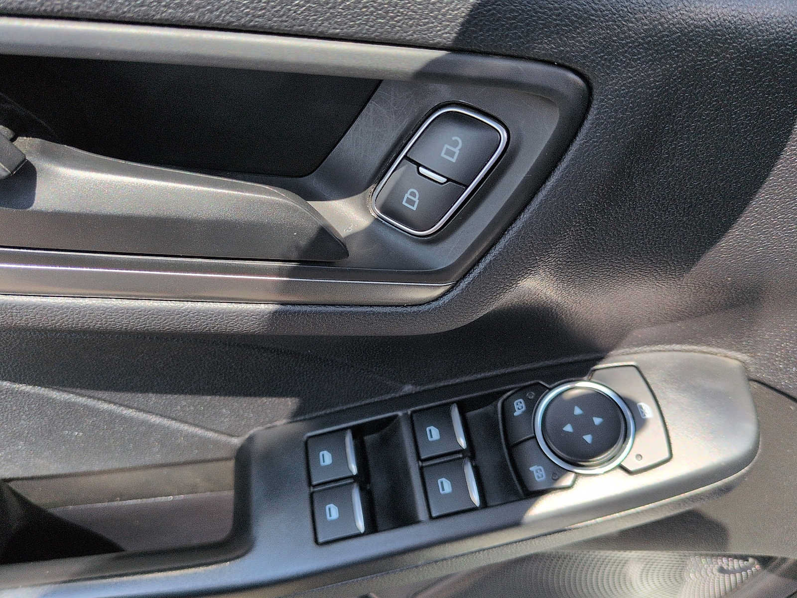 Certified 2024 Ford Escape Active AWD/4WD image 13