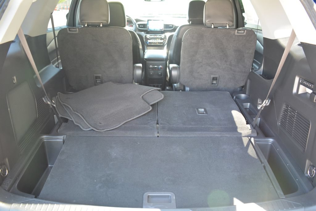Certified 2023 Ford Explorer Limited w/ Equipment Group 301A AWD/4WD image 26