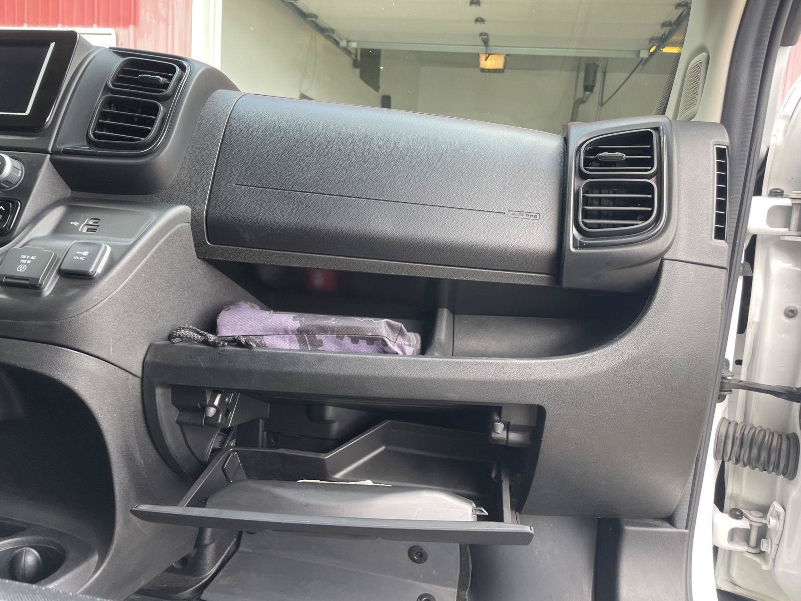 Used 2023 RAM ProMaster 2500 w/ Premium Appearance Group FWD image 29