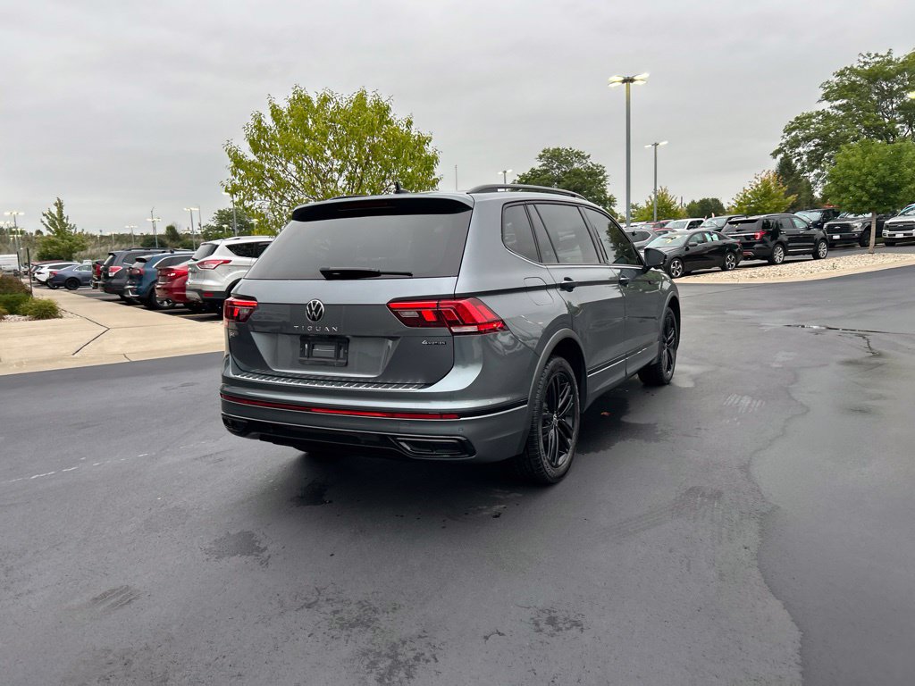 Used 2022 Volkswagen Tiguan SE R-Line AWD/4WD image 6