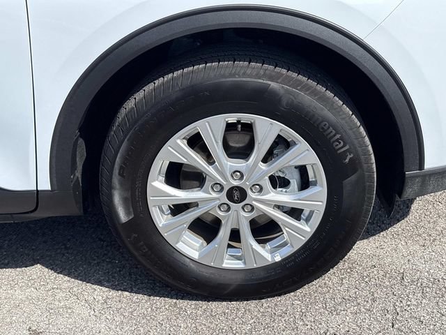 Certified 2026 Ford Escape Active w/ Tech Pack #1 AWD/4WD image 9