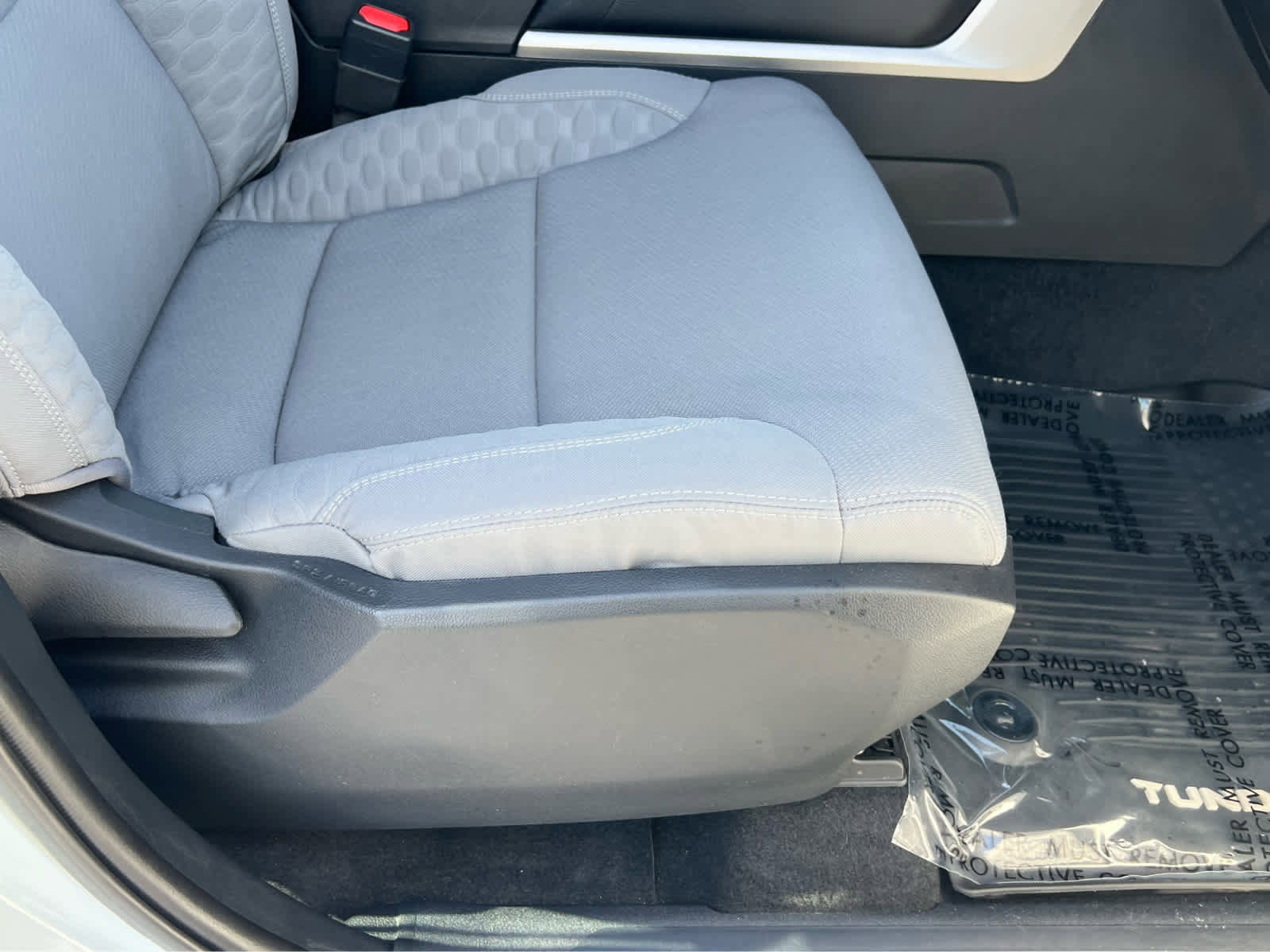 Used 2022 Toyota Tundra SR5 w/ SR5 Convenience Package image 18