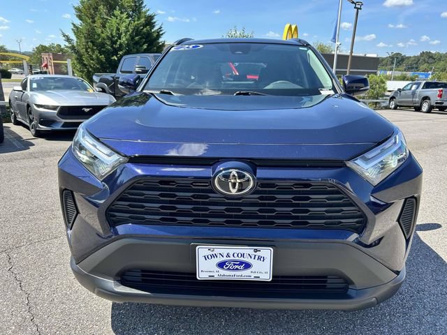 Used 2025 Toyota RAV4 XLE FWD image 25