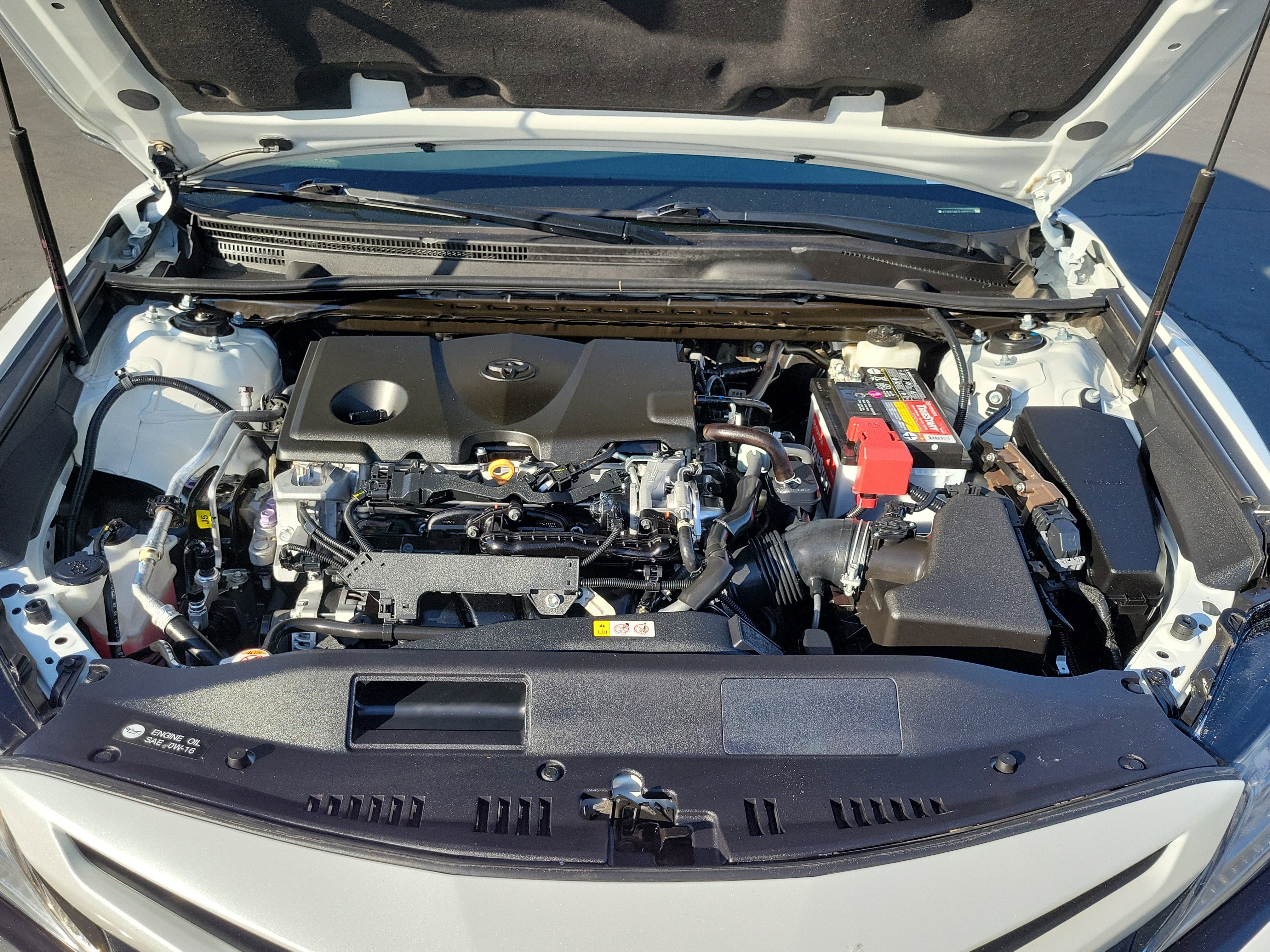 Used 2020 Toyota Camry XSE FWD image 16