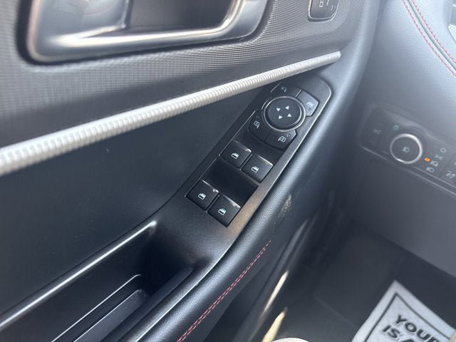 Certified 2025 Ford Explorer ST-Line w/ Premium Package RWD image 18